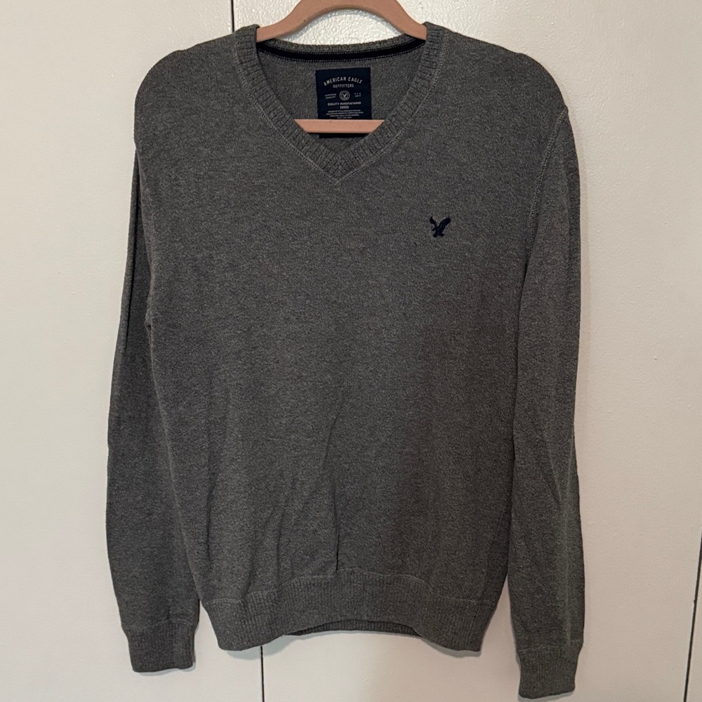 American Eagle Outfitters V-Neck Sweater in Dark Gray